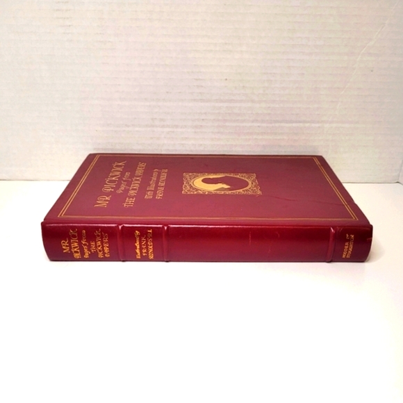 Mr. Pickwick Pages from The Pickwick Papers with Illustrations by Frank Reynolds - Picture 9 of 15